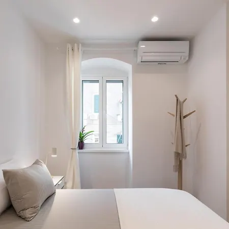 Adriatik Lux Teatro 2 Apartment Split
