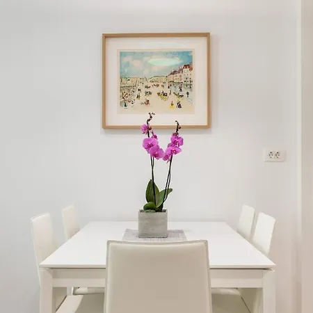 Adriatik Lux Teatro 2 *