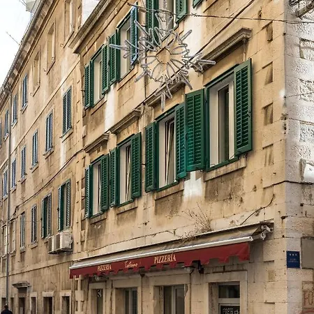 Adriatik Lux Teatro 2 Appartamento *