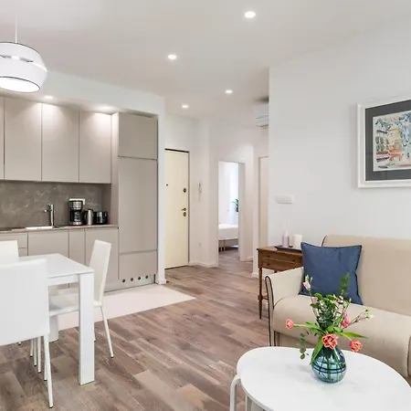 Daire Adriatik Lux Teatro 2 Split